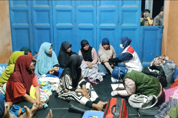 Tanah Bergerak Terus Hantui Warga Pagentan Banjarnegara, Ratusan Warga Terpaksa Diungsikan