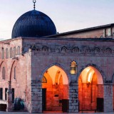 Kisah Isra Mi’raj, Perjalanan Singkat Nabi Muhammad yang Menguji Iman Umat