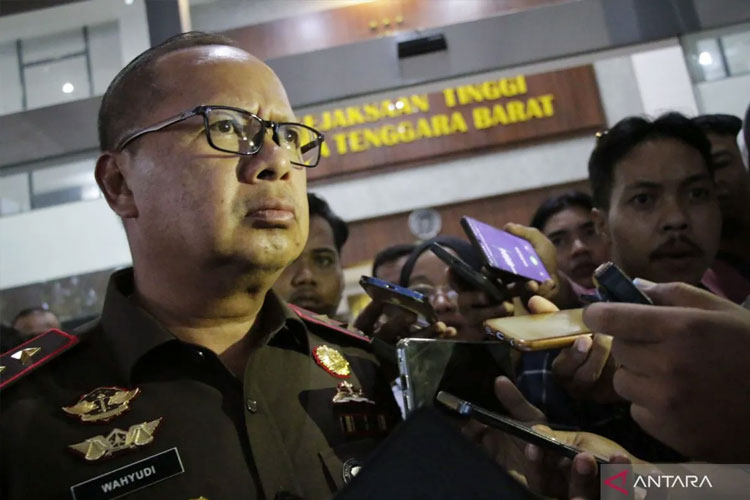 Tiga Anggota DPRD NTB Ditetapkan Tersangka Kasus Suap, Uang Senilai Rp 2 Miliar Disita