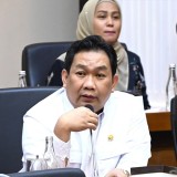 DPR RI Fraksi Golkar Nilai Layer Cukai Lindungi Rakyat