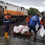 Banjir di Jalur Pekalongan–Sragi, Perjalanan KAJJ Daop 7 Madiun Tetap On Time