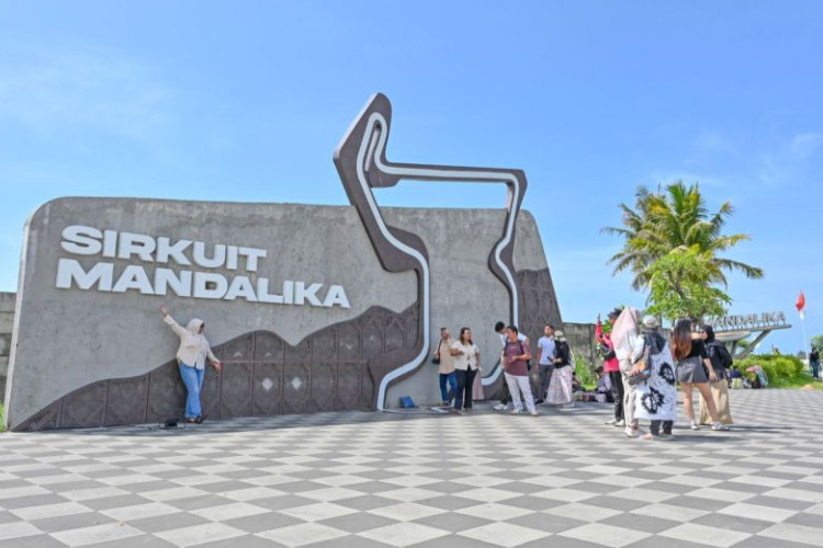 Kunjungan Wisata di KEK Mandalika Tembus 1,4 Juta Orang