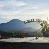 Puncak Sekawan Gandusari, Wisata Alam Berbasis Rakyat dengan Panorama Pegunungan Blitar