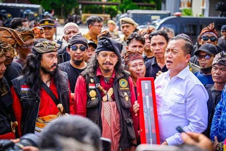 Dapat Dukungan Penuh dari Laskar Sasak, Gubernur NTB: Saya Bangga...