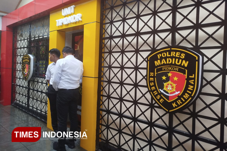 Sembilan Jam Berada di Mapolres Madiun, Tim KPK Periksa Puluhan Orang Terkait OTT Wali Kota Madiun