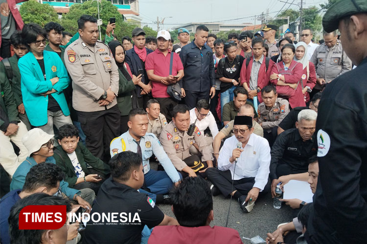 Ketua DPRD Jatim Puji BEM Nusantara, Janji Teruskan Aspirasi ke Pusat
