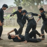 Pemuda di Banyuwangi Jadi Korban Kebrutalan Sejumlah Anggota Perguruan Silat Hingga Pingsan