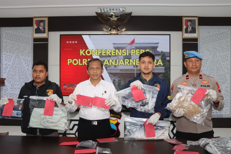 Sat Reskrim Polres Banjarnegara Ungkap Penemuan Mayat Wanita di Sungai Parakan