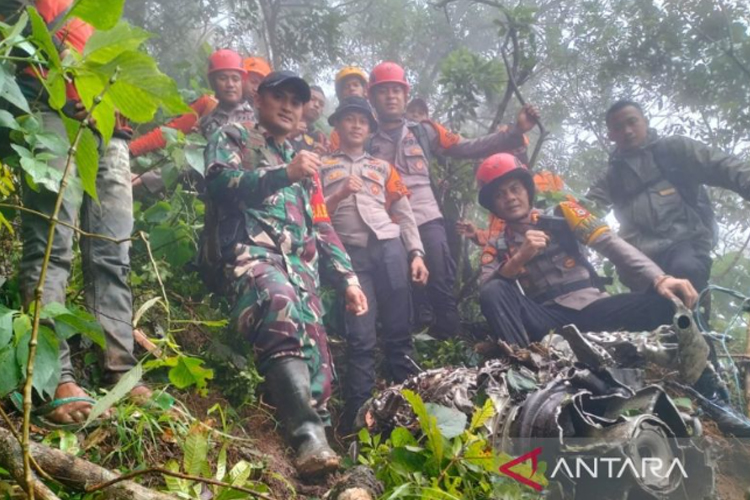 Kemenhub Menyatakan Pesawat ATR Milik Indonesia Air Transport Layak Terbang