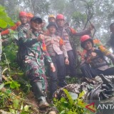 Kemenhub Menyatakan Pesawat ATR 42-500 Milik IAT Layak Terbang