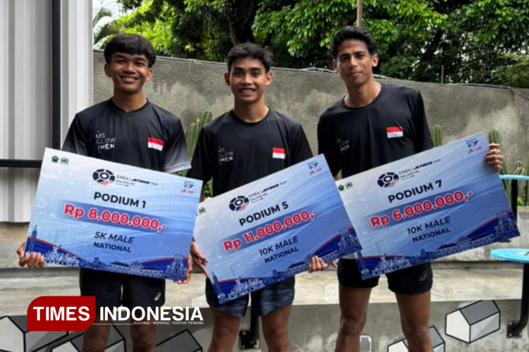 Hujan Tak Halau 3.600 Pelari di Emba Jetbus Run Malang