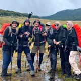 Pendakian Gunung Gede Pangrango Kini Makin Aman dengan Teknologi RFID dan Tombol Darurat