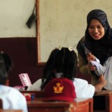 Gaji Guru Honorer vs Karyawan SPPG Jadi Sorotan