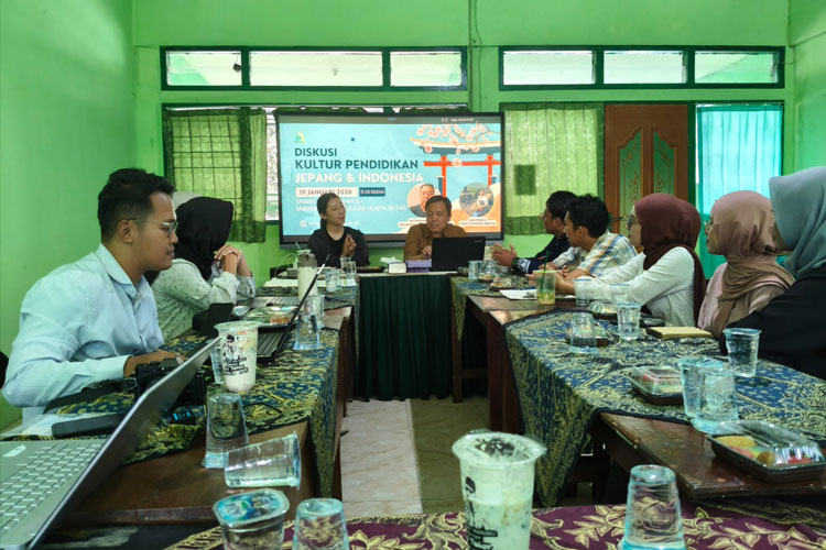 FAI UNU Blitar Bahas Internasionalisasi PTNU Bersama Akademisi Jepang