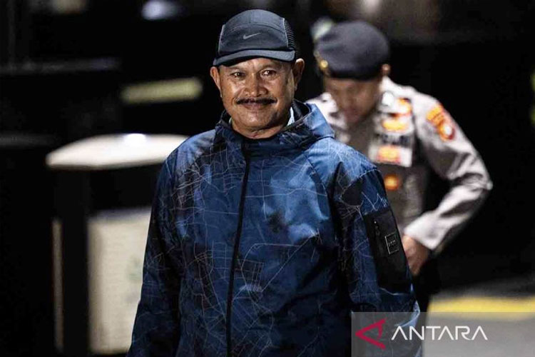 KPK Tetapkan Sembilan Tersangka dalam OTT Wali Kota Madiun