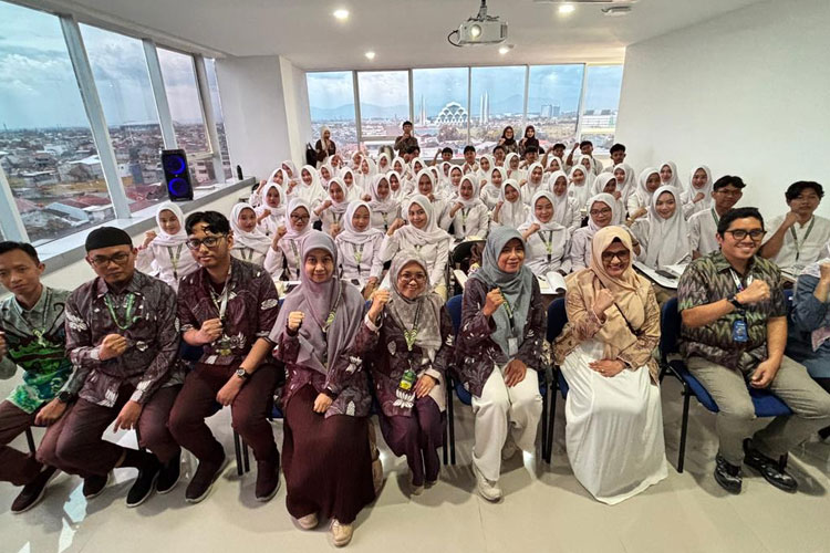 Tingkatkan Kualitas Pendidikan Farmasi, UM Bandung Jajaki Kolaborasi dengan Universitas Malahayati