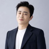 Jo Jung Suk Hiatus dari Dunia Hiburan Usai Kelahiran Anak Kedua