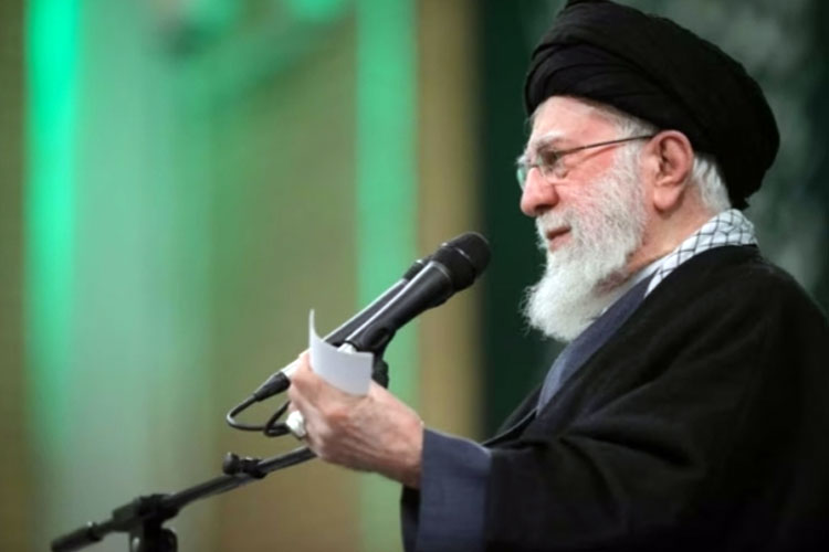 Iran Ancam Bakar Amerika, Trump Ancam Musnahkan Iran