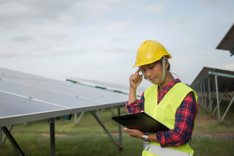 Pakar UGM: Kemandirian Energi Indonesia Masih di Persimpangan Jalan