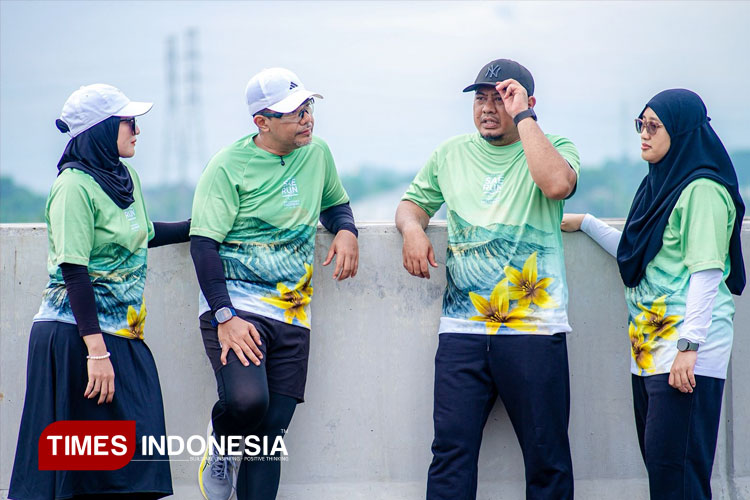 Running Test, Bupati dan Wabup Probolinggo Nikmati Sensasi Sunrise di Tol Prosiwangi