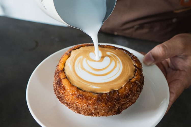 Donutccino Kawisari Coffee Farm Shop & Eatery: Why Canggu Is Obsessed