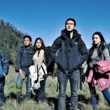 Pamer Naskah Film, Pevita Pearce Konfirmasi Bintangi Sekuel 5Cm