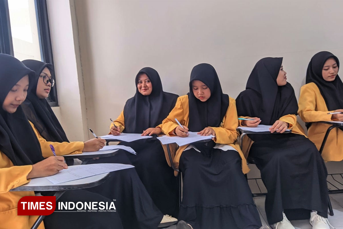 Bukan UAS Biasa, IAI Attarmasi Pacitan Uji Mahasiswa dengan Soal HOTS Berbasis OBE