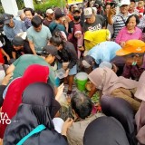 Ribuan Warga Pati Gelar Syukuran di Alun-Alun Usai Bupati Sudewo Jadi Tersangka