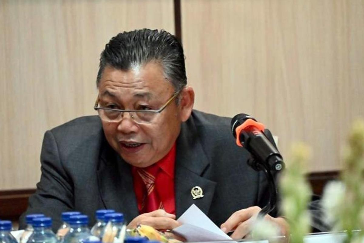 Cornelis Minta Kementerian ESDM Pastikan Akses Energi Warga di Daerah Bencana