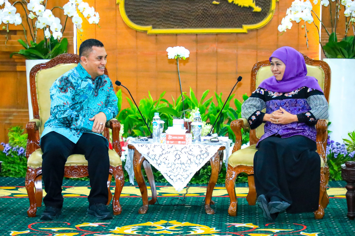 Gubernur Khofifah Dukung TVRI Sukseskan Siaran Resmi FIFA World Cup 2026 di Jatim