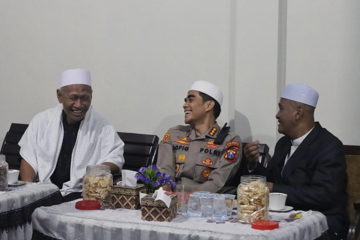 Bangun Mitra Strategis Kapolresta Banyuwangi Silaturahmi Keliling Ke Sejumlah Pondok Pesantren