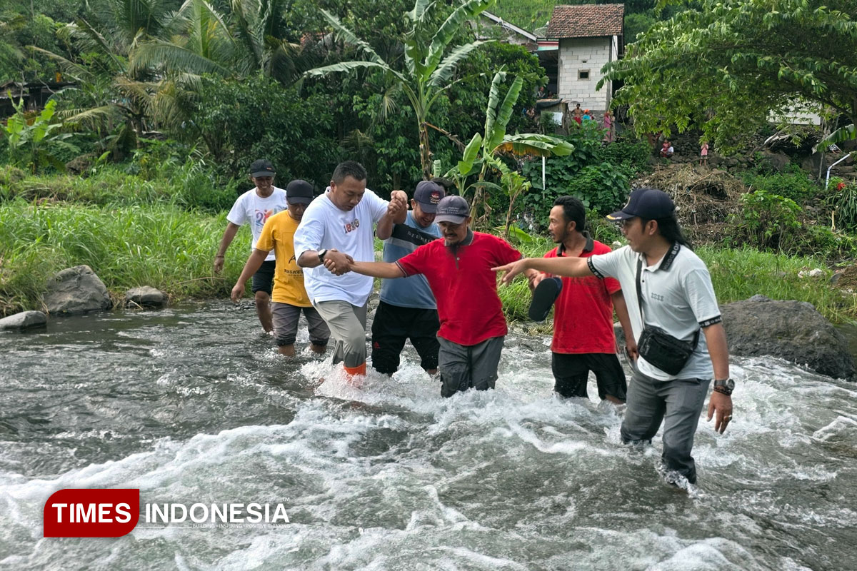 Pemkab Situbondo Salurkan Sembako dan Perjuangkan Perbaikan Infrastruktur Wilayah Terisolasi