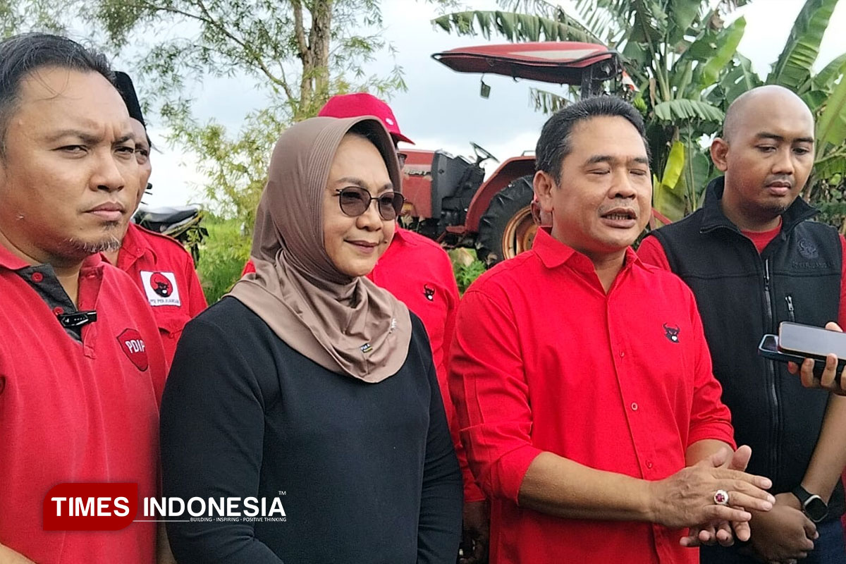 Aksi Ekologis, PDIP Jombang Tebar 79 Ribu Benih Ikan dan Tanam 1.000 Pohon