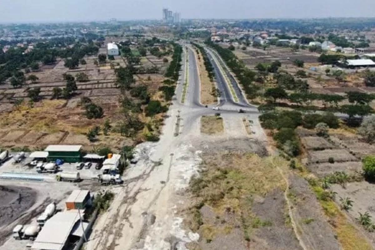 Wali Kota Surabaya Eri Cahyadi Targetkan Radial Road Lontar Tuntas Maret 2026