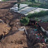 Update Longsor Cisarua Bandung Barat, 16 Kantong Jenazah Ditemukan dan 9 Korban Teridentifikasi