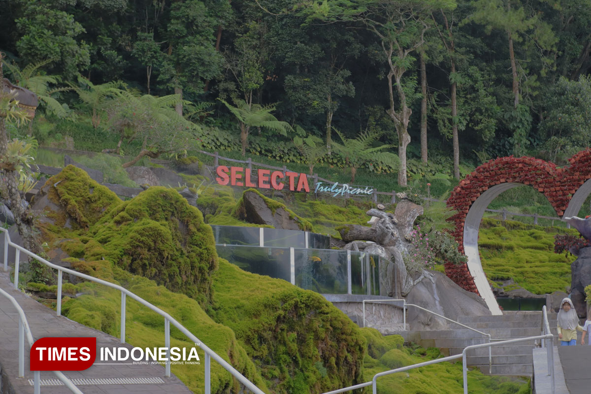 Menilik Jejak Sejarah Hindia Belanda Hingga Indonesia Merdeka di Selecta