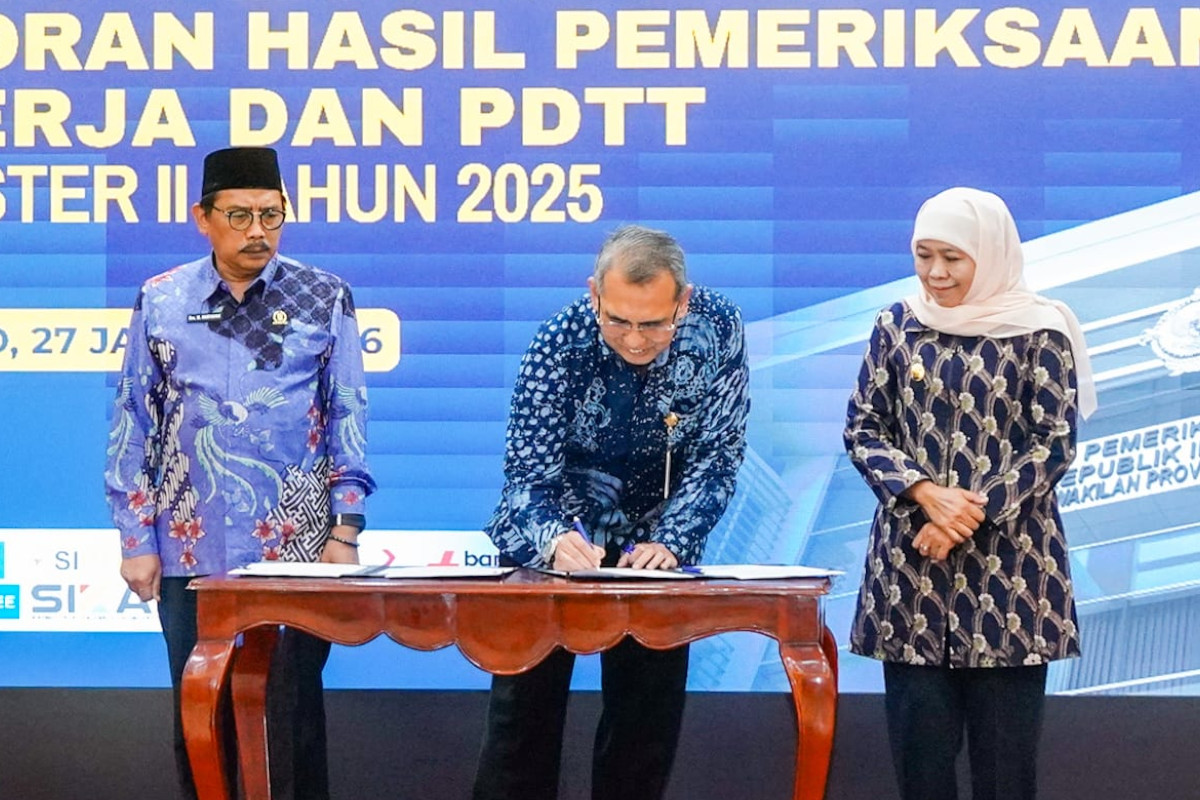 Gubernur Khofifah Komitmen Tindak Lanjuti Rekomendasi BPK