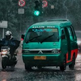 Tekan Risiko Bencana Hidrometeorologi Januari 2026, Modifikasi Cuaca Disiapkan di Jabar