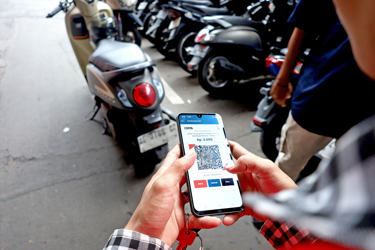 Warga Surabaya Bisa Bayar Parkir Pakai Digital di 76 Lokasi, Ini Daftarnya