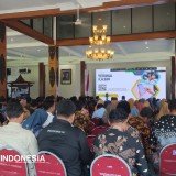 Hadirkan Narsum Kemensos RI, Dinsos Pacitan Kumpulkan 172 Operator Desa untuk Benahi DTSEN