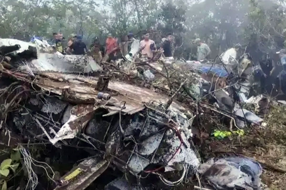 Pesawat Kolombia Jatuh, 15 Penumpangnya Tewas