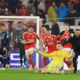 Saat Mourinho Mengubah Kiper Jadi Penentu Sejarah