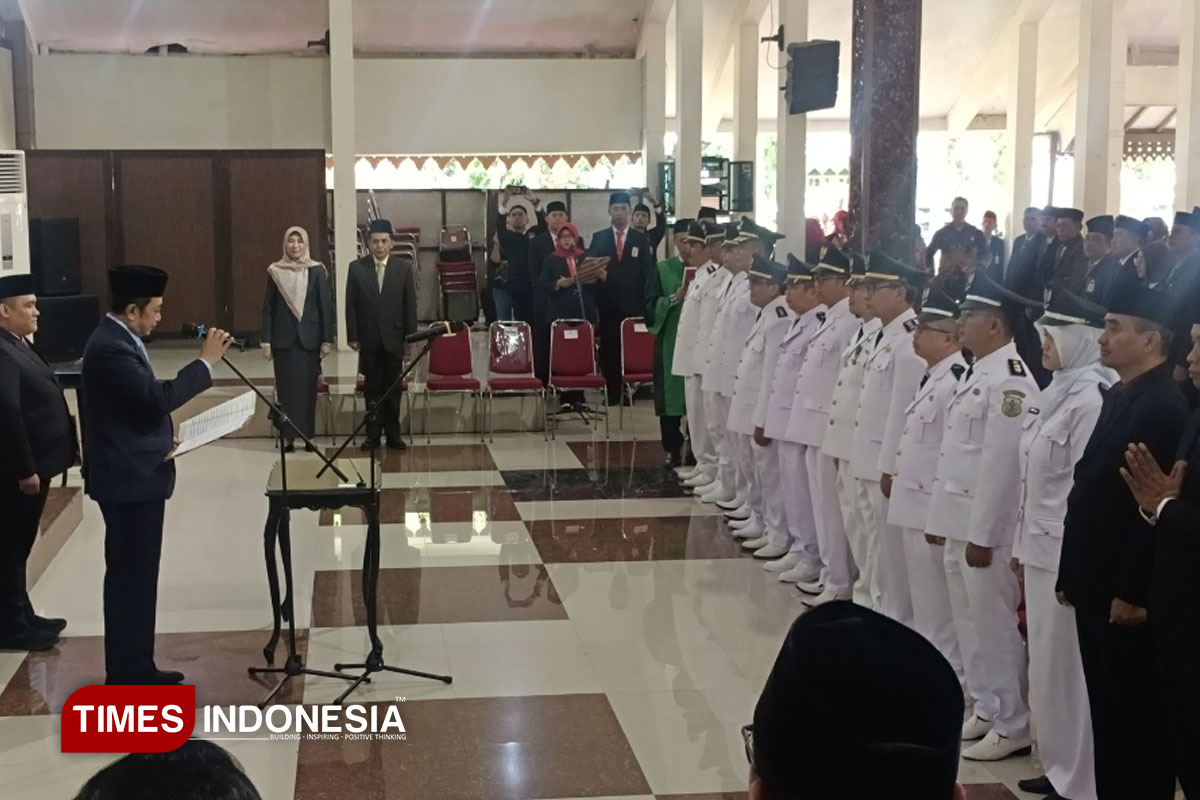 Lantik 11 Kepala OPD Hasil Open Bidding, Ini Pesan Bupati Bondowoso