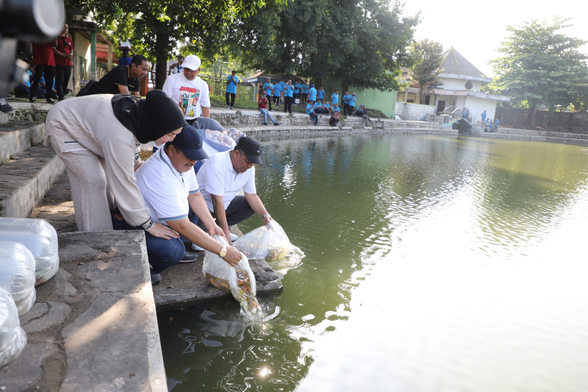 Bupati Warsubi Luncurkan ELING GAHANA, Taman Tirta Wisata Jombang Bangkit