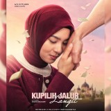 Duet Azizi Asadel dan Emir Mahira Suguhkan Sisi Keikhlasan di Film 'Kupilih Jalur Langit'