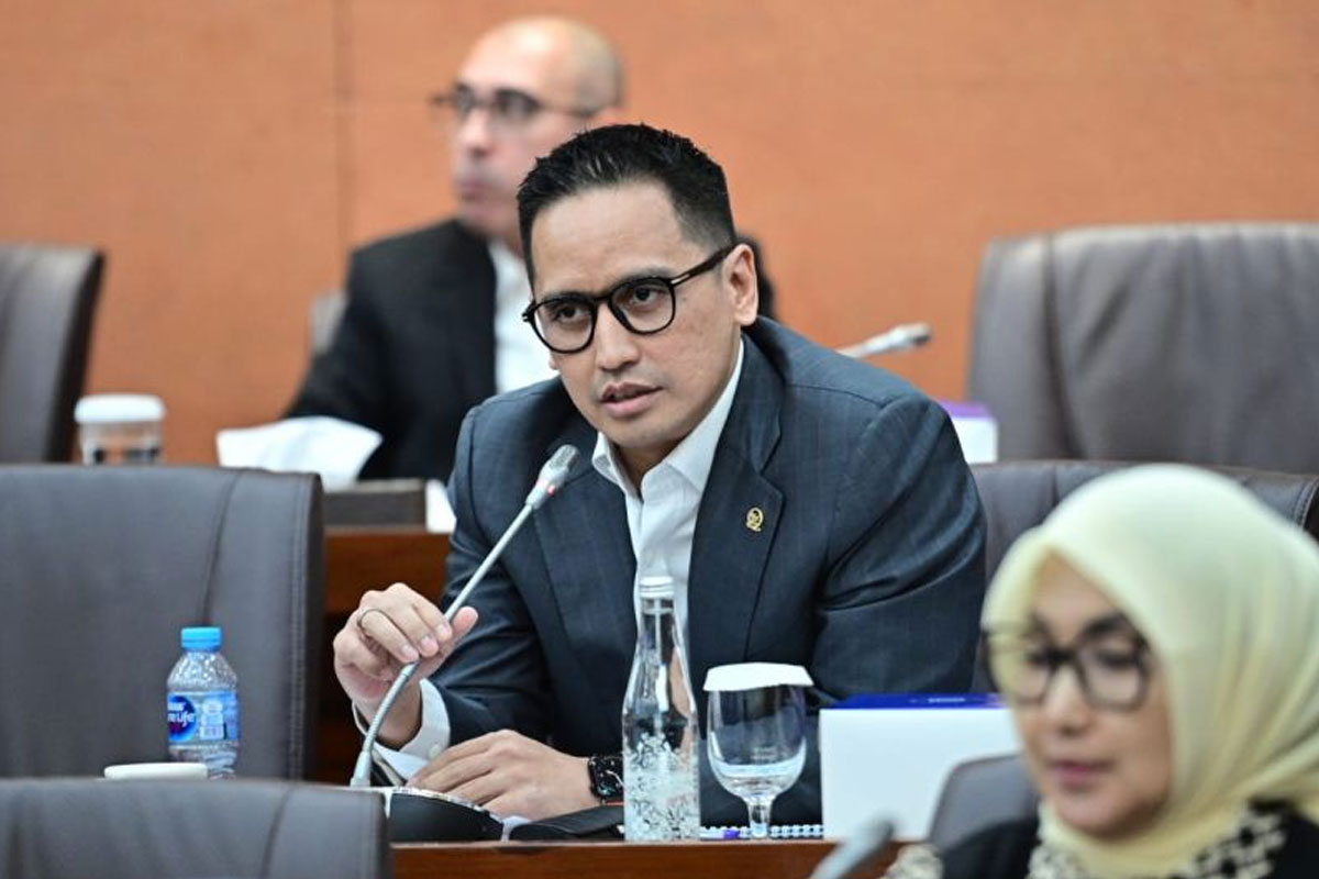 Demutualisasi BEI Jadi Ujian Kedaulatan Pasar Modal, DPR Ingatkan Peran Negara