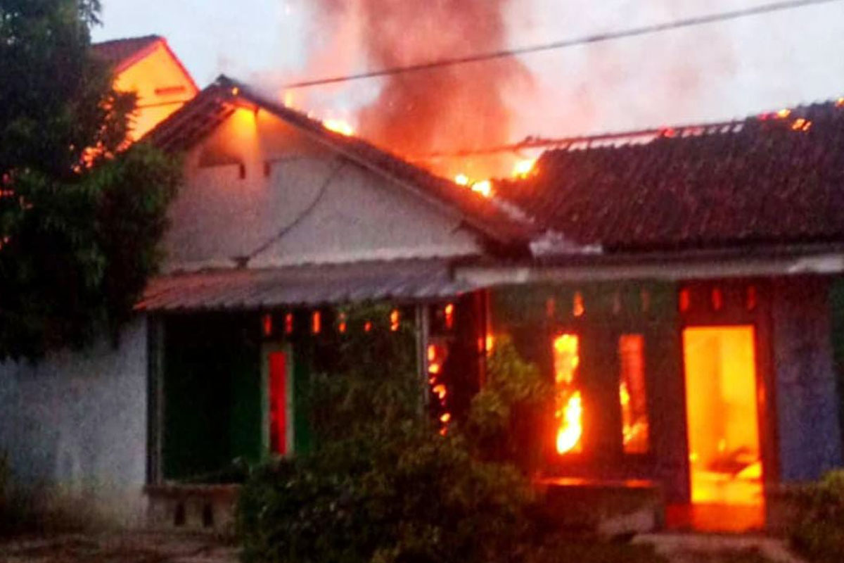 Diduga Korsleting Listrik, Rumah Warga Langensari Kota Banjar Ludes Terbakar