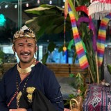 Mengenal 'Koki Kukuk' Ipul Hadi, Chef Asal Indonesia yang Sukses Bangun Resto Kokkie Londo