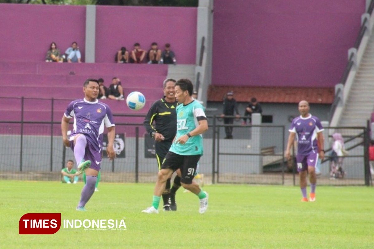 Persik-Legend-vs-Persebaya-Legend-3.jpg
