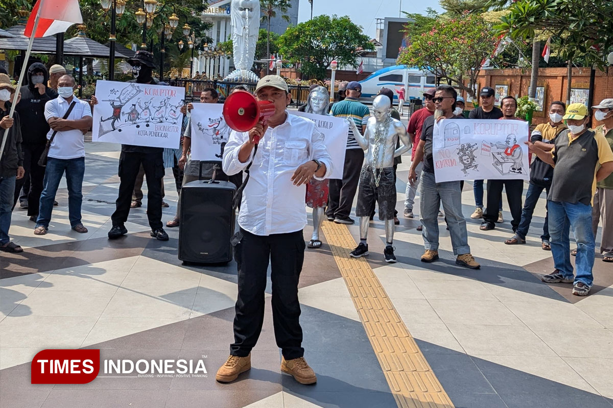Akar Masalah OTT Wali Kota Madiun, Gertak Madiun Kritisi Lemahnya Kontrol DPRD dan Inspektorat